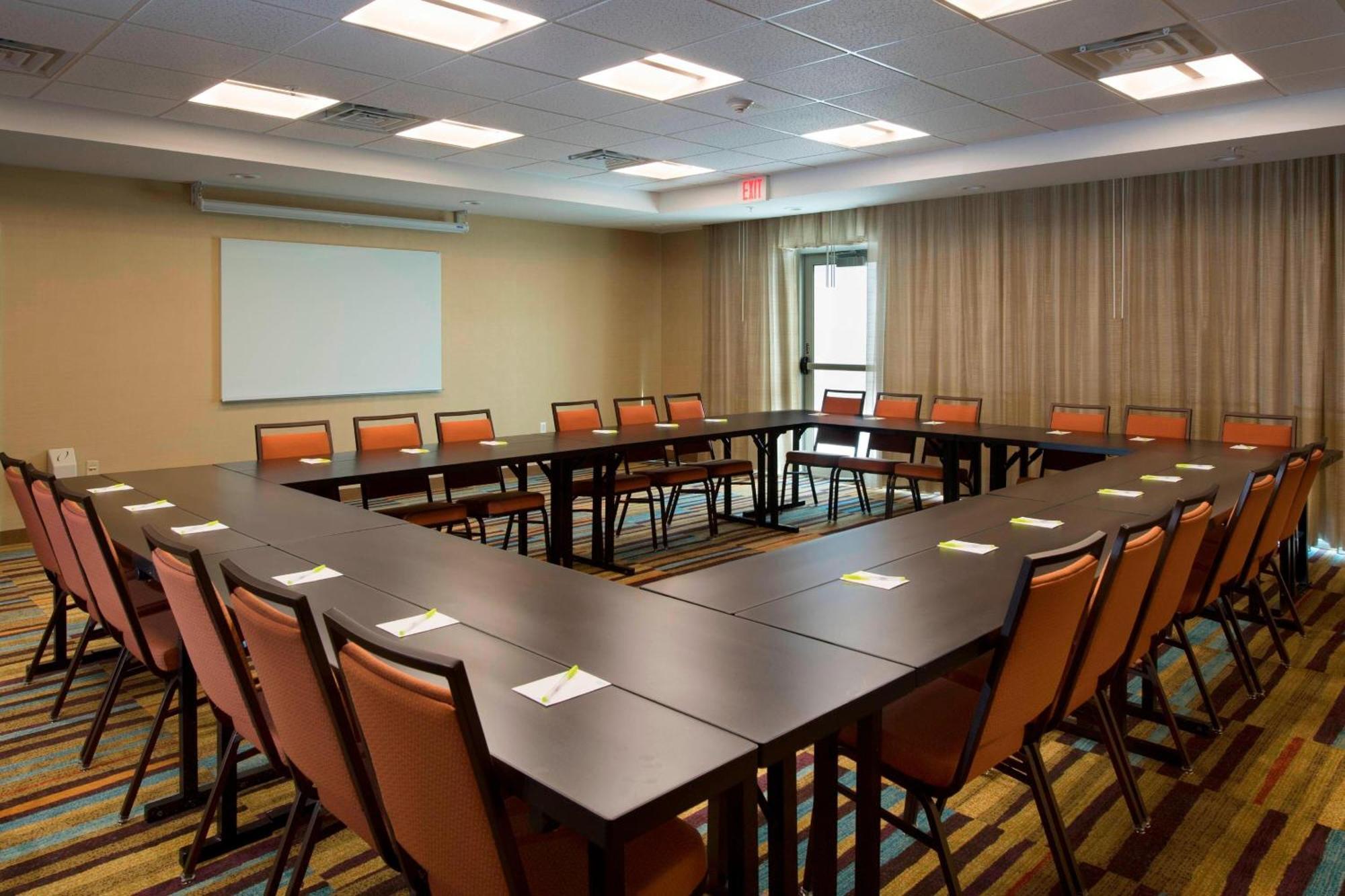 Fairfield Inn & Suites By Marriott Scottsbluff Bagian luar foto